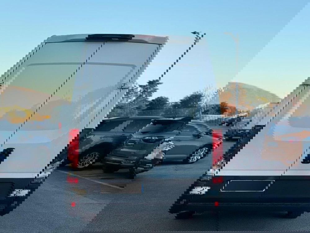 Iveco Daily Furgone usata a Perugia (5)