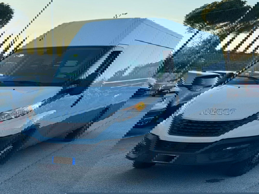 Iveco Daily Furgone usata a Perugia