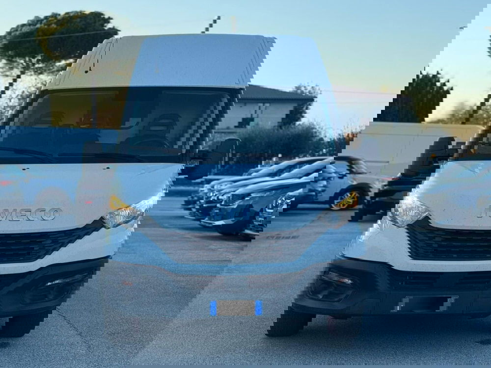 Iveco Daily Furgone usata a Perugia (6)