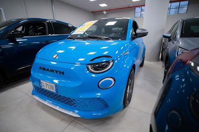 Abarth 500e 42 kWh Turismo del 2023 usata a Torino