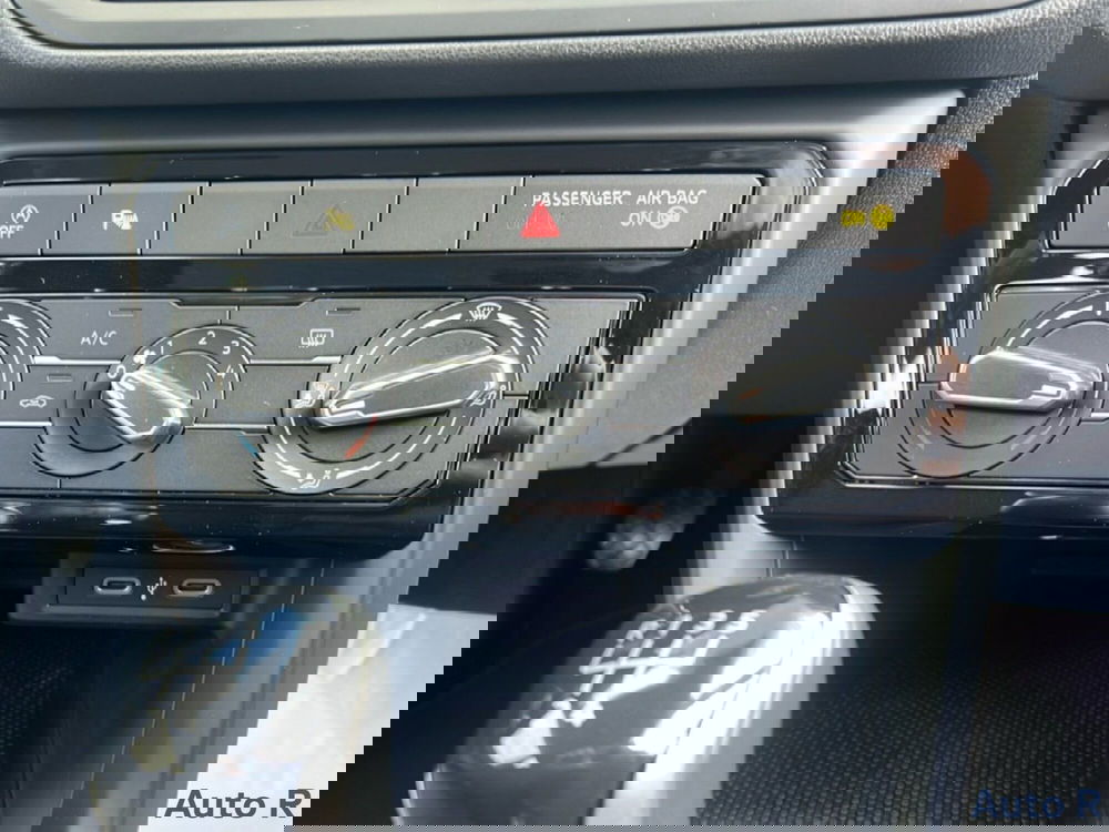 Volkswagen T-Cross usata a Potenza (15)