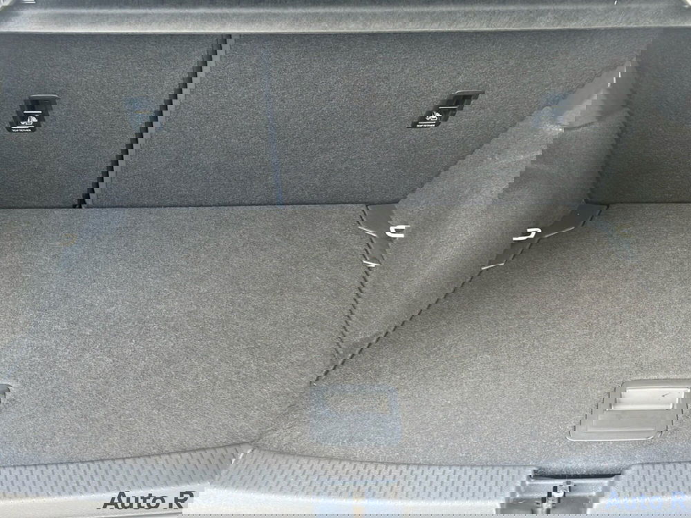 Volkswagen T-Cross usata a Potenza (8)