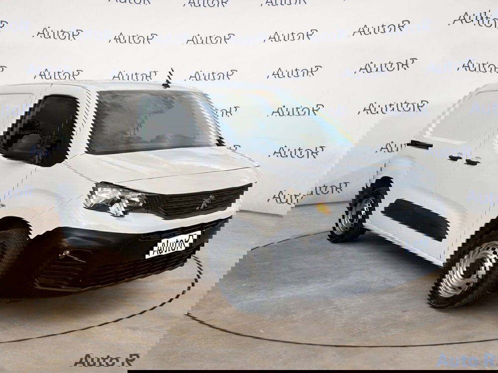 Peugeot Partner Furgone usata a Potenza (3)