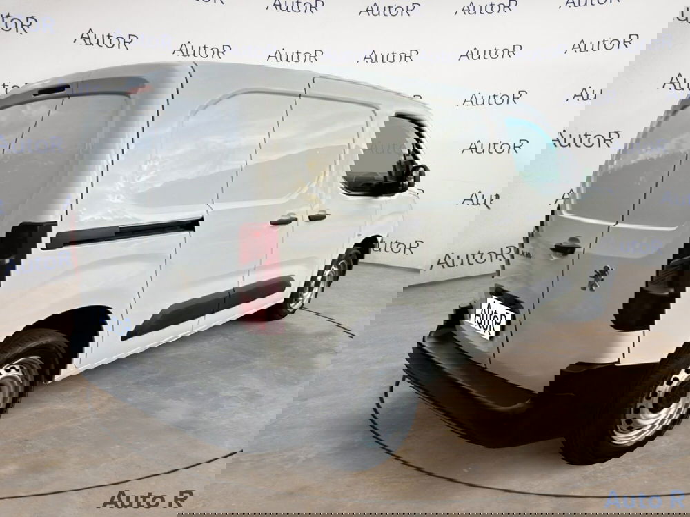 Peugeot Partner Furgone usata a Potenza (5)