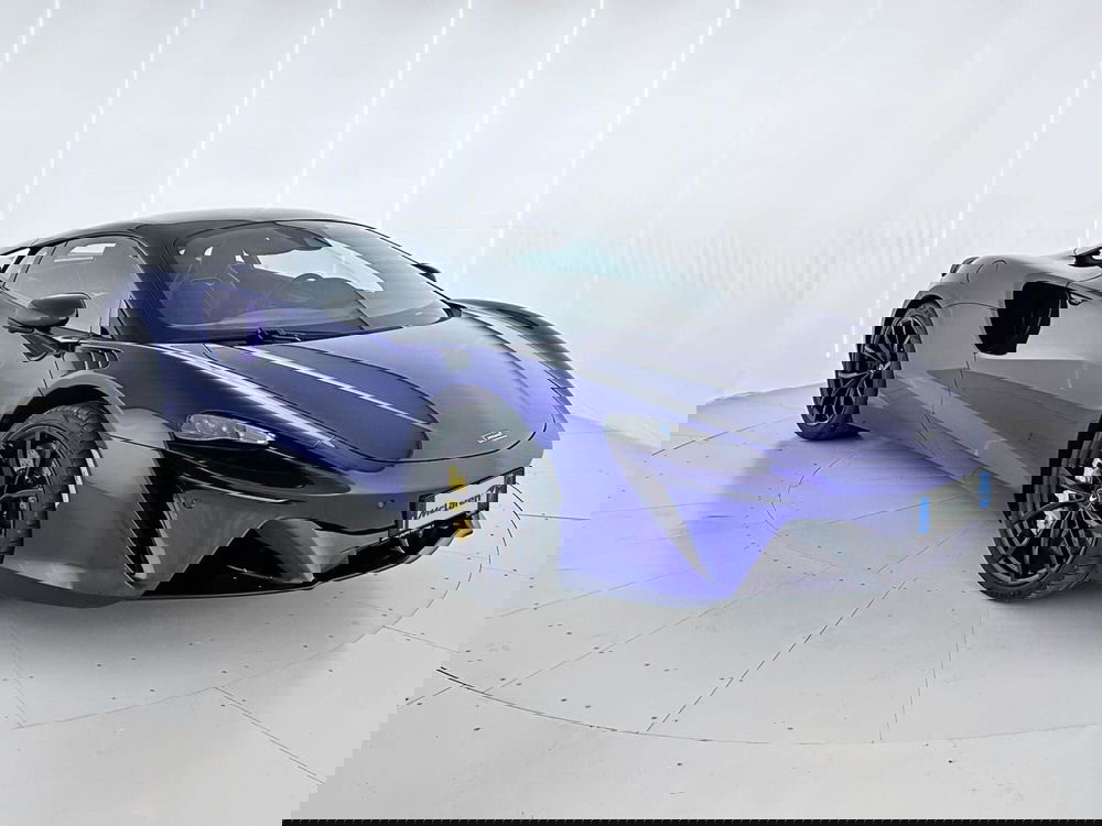 McLaren Artura Coupé usata a Milano