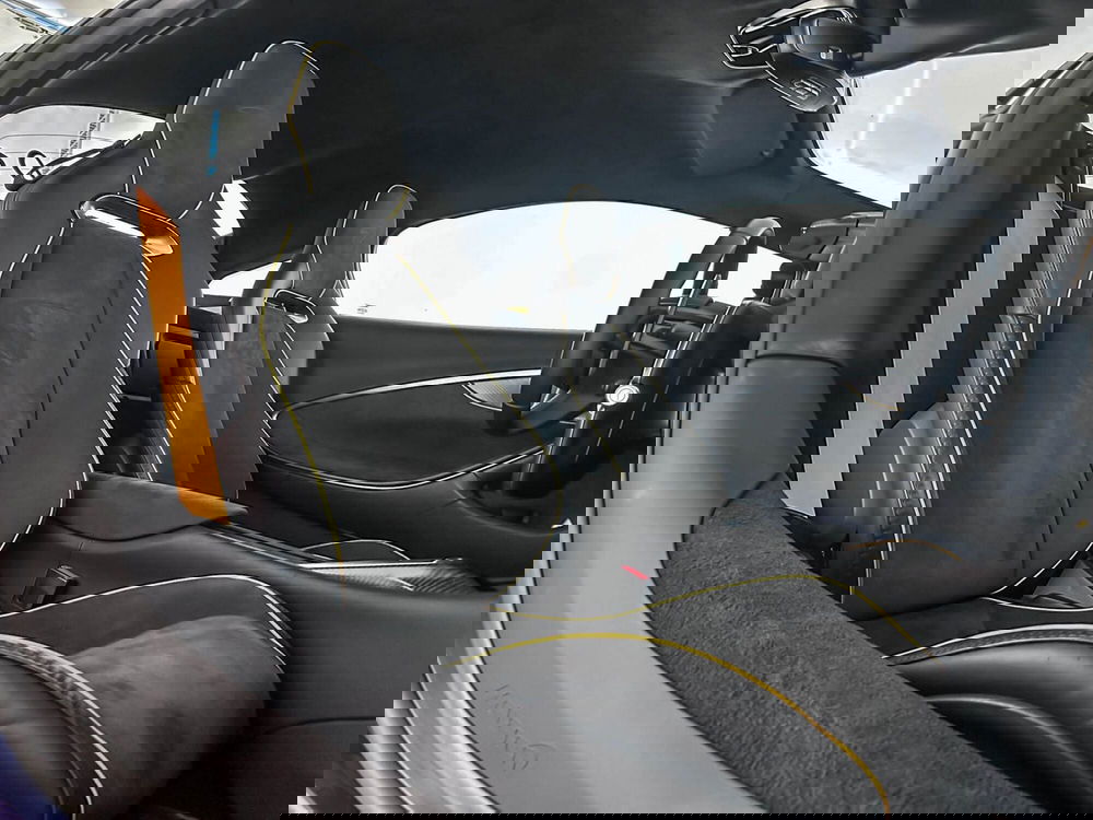 McLaren Artura Coupé usata a Milano (12)