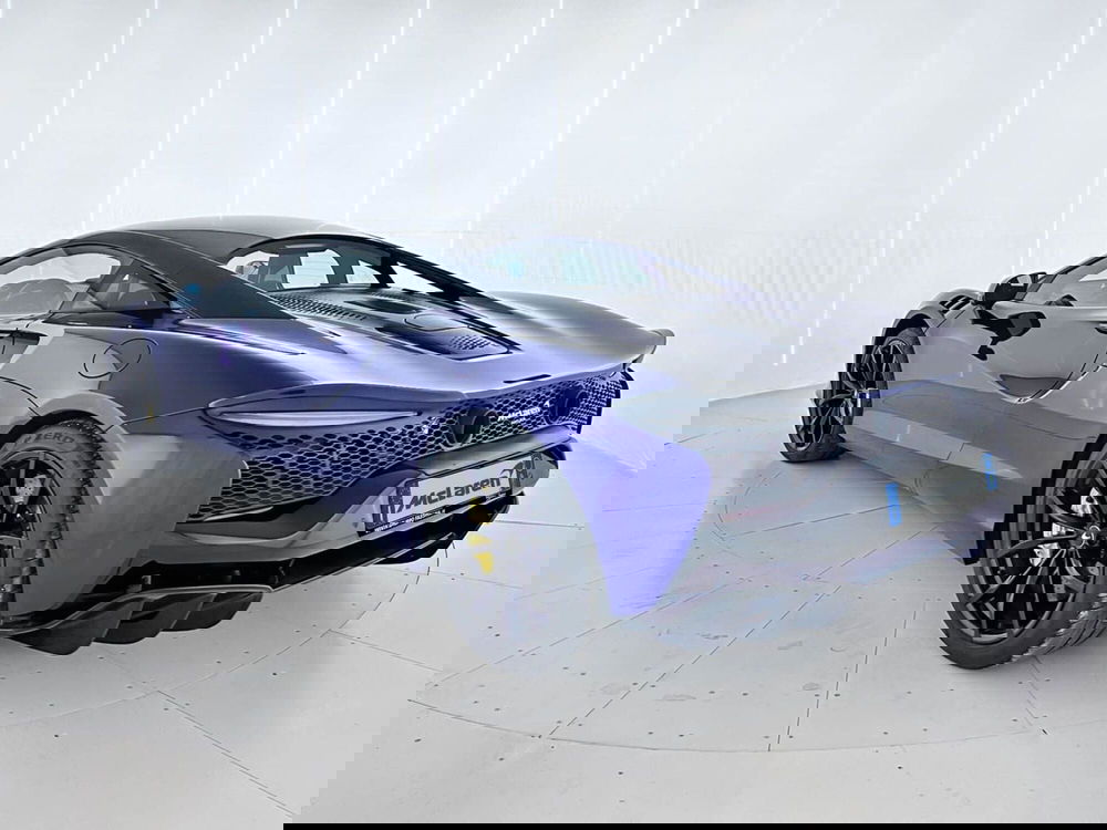 McLaren Artura Coupé usata a Milano (4)