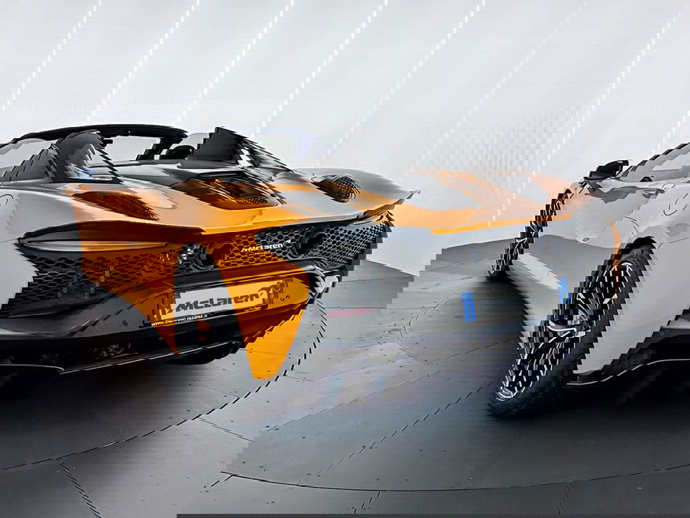 McLaren Artura Cabrio usata a Milano (5)