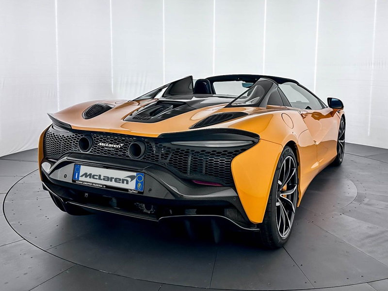 McLaren Artura Cabrio usata a Milano (8)