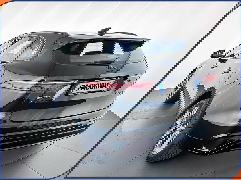 Jaguar F-Pace usata a Milano (4)