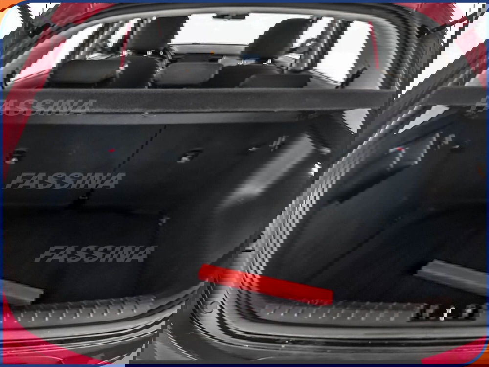 Kia Stonic usata a Milano (11)