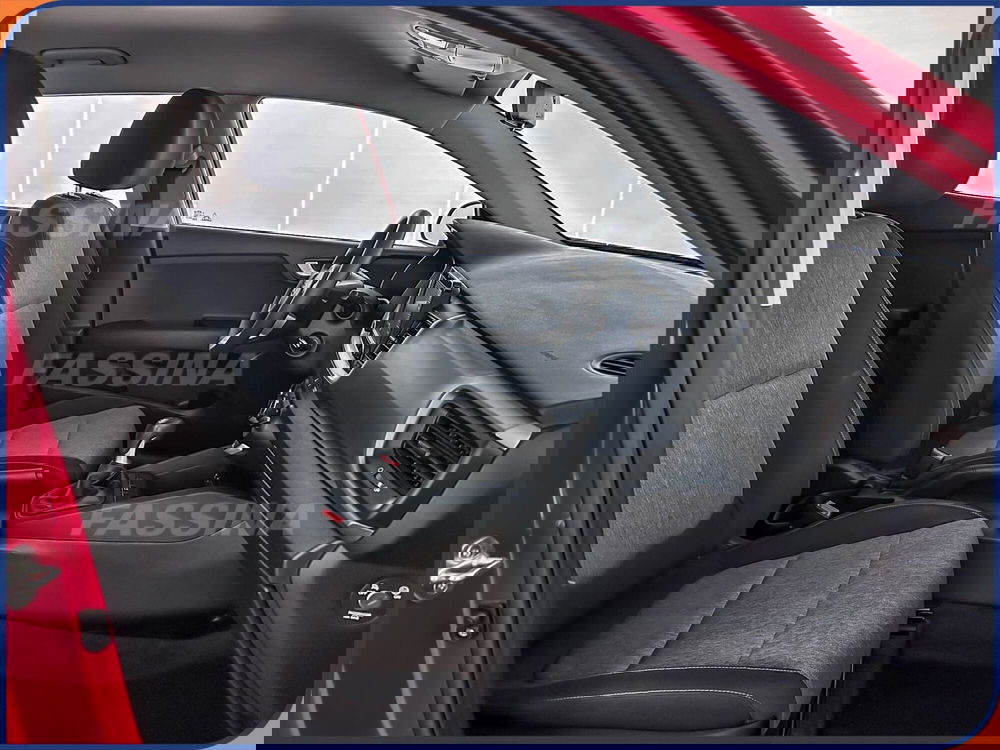 Kia Stonic usata a Milano (13)