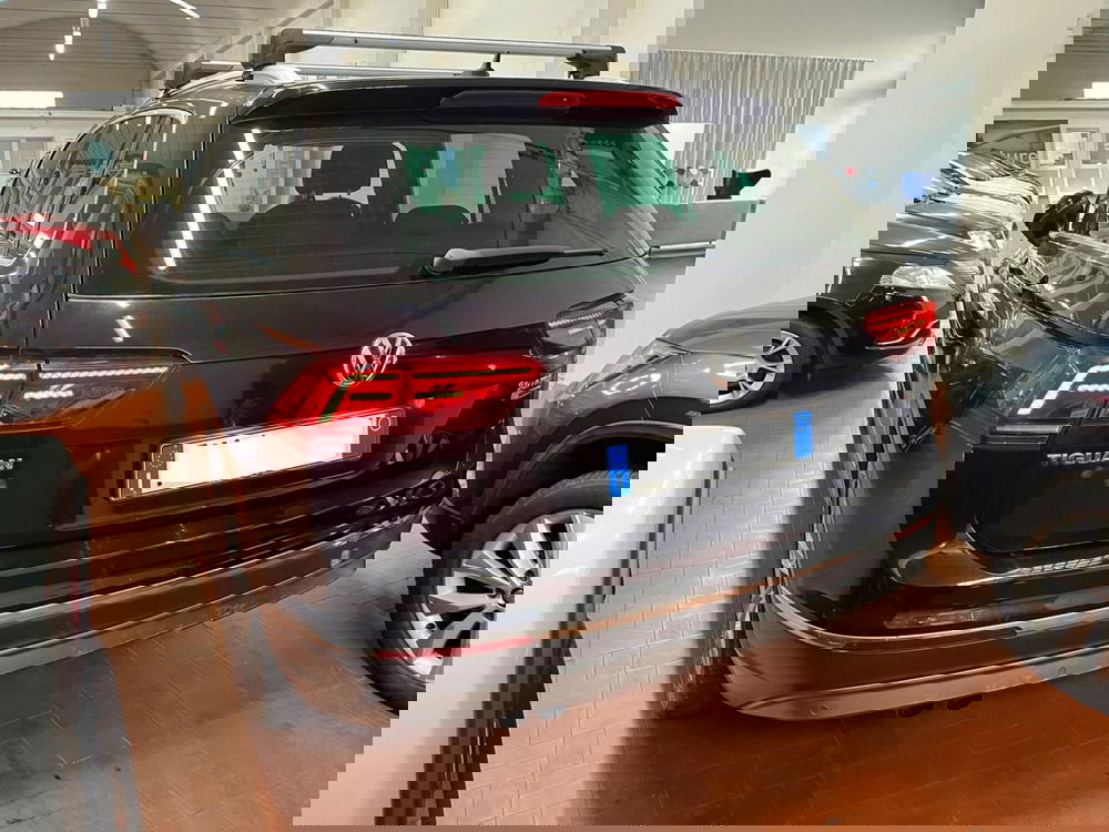 Volkswagen Tiguan usata a Lucca (7)
