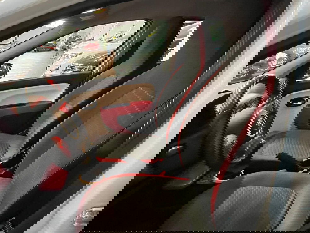 Renault Twingo usata a Lucca (9)