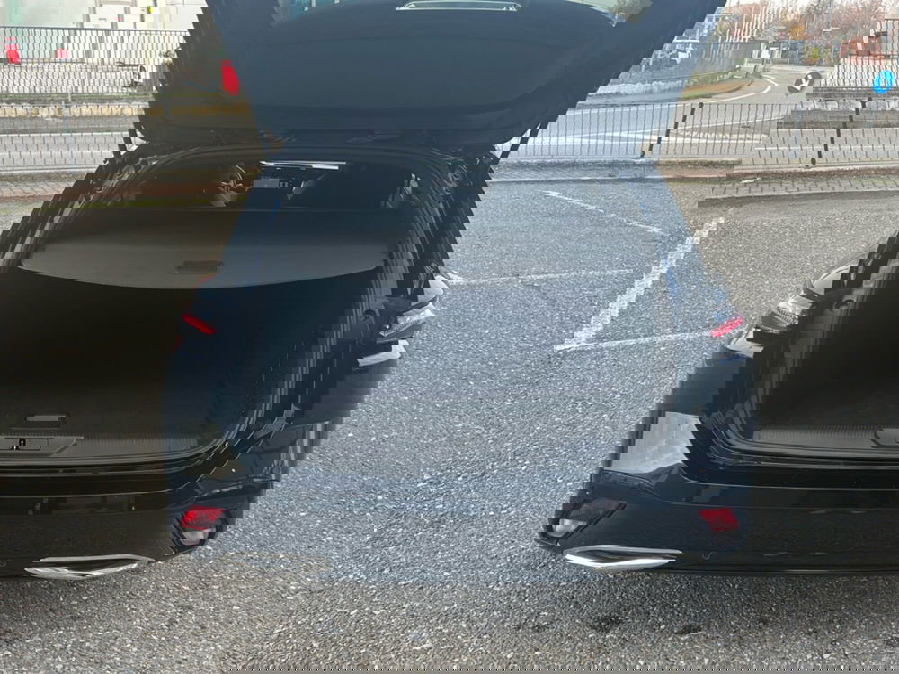 Peugeot 308 SW usata a Piacenza (17)