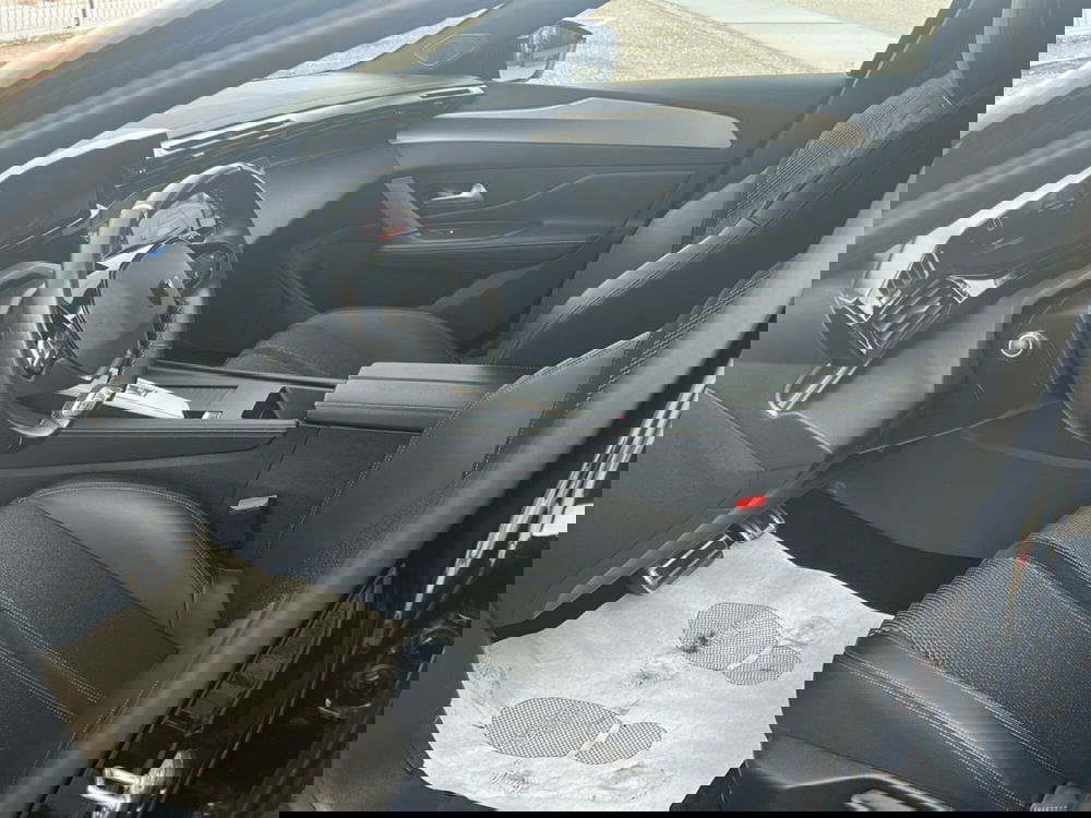 Peugeot 308 SW usata a Piacenza (9)