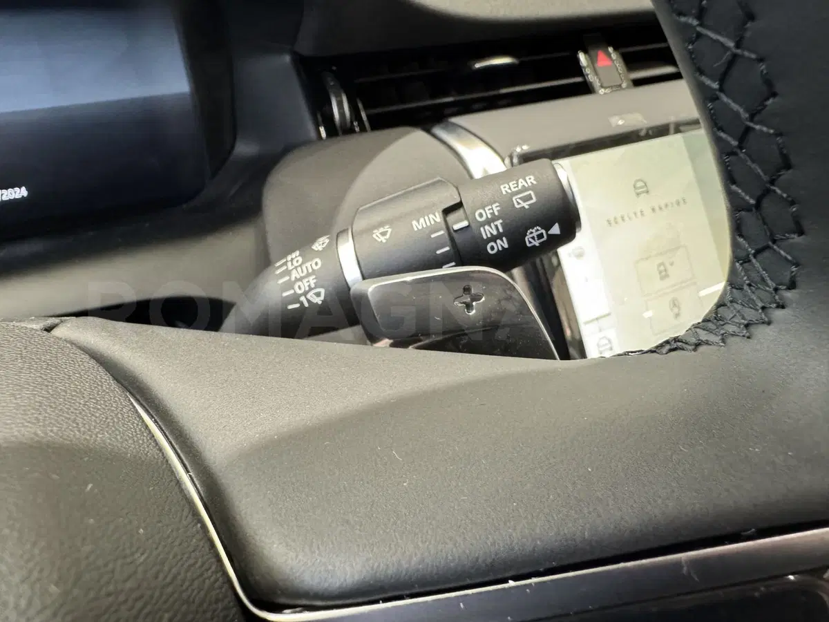 Land Rover Discovery Sport usata a Forlì-Cesena (10)