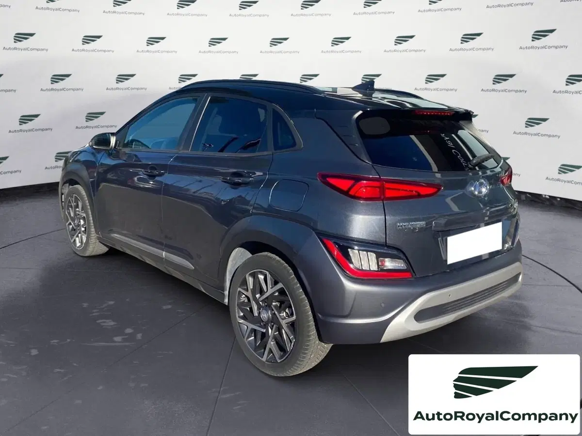 Hyundai Kona usata a Roma (12)