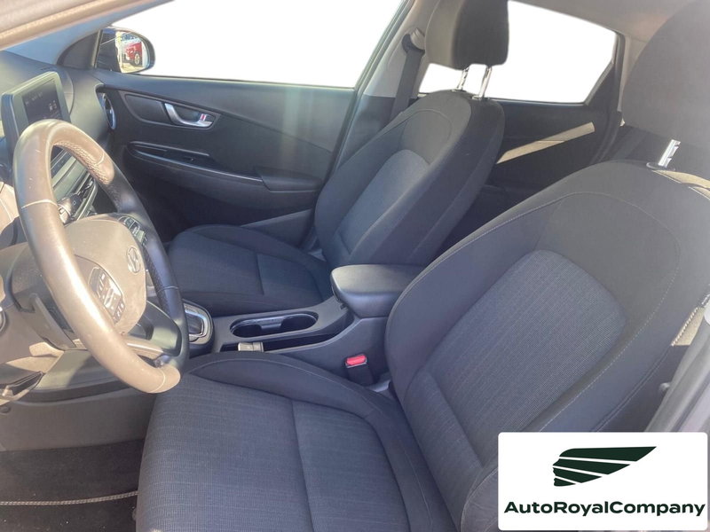 Hyundai Kona usata a Roma (9)