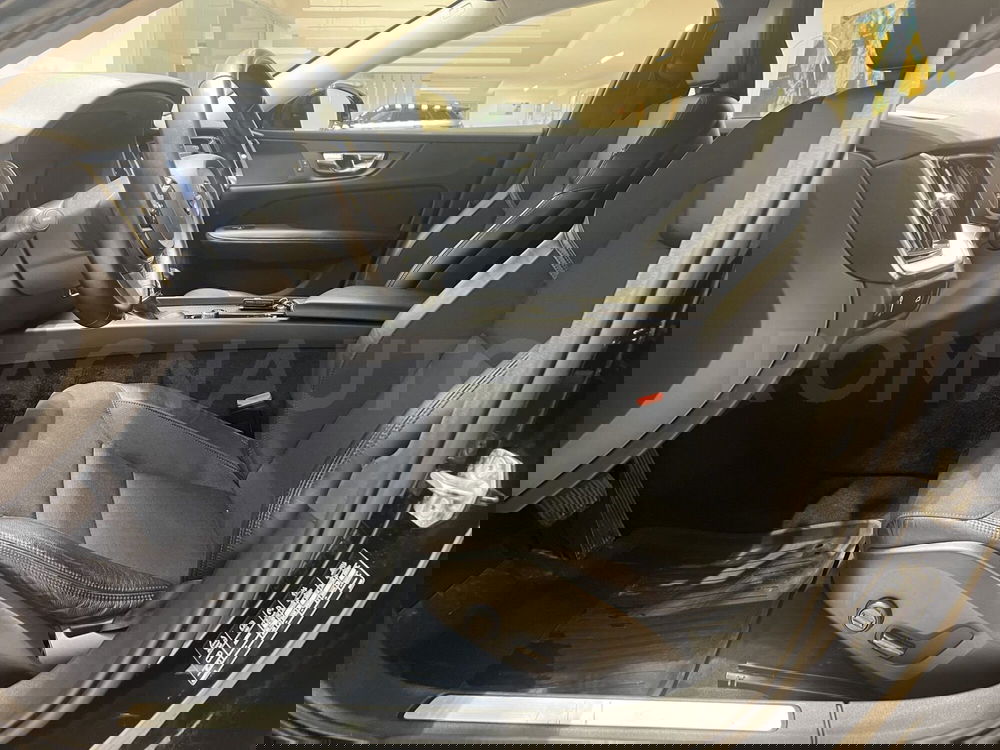 Volvo V60 Cross Country usata a Forlì-Cesena (17)