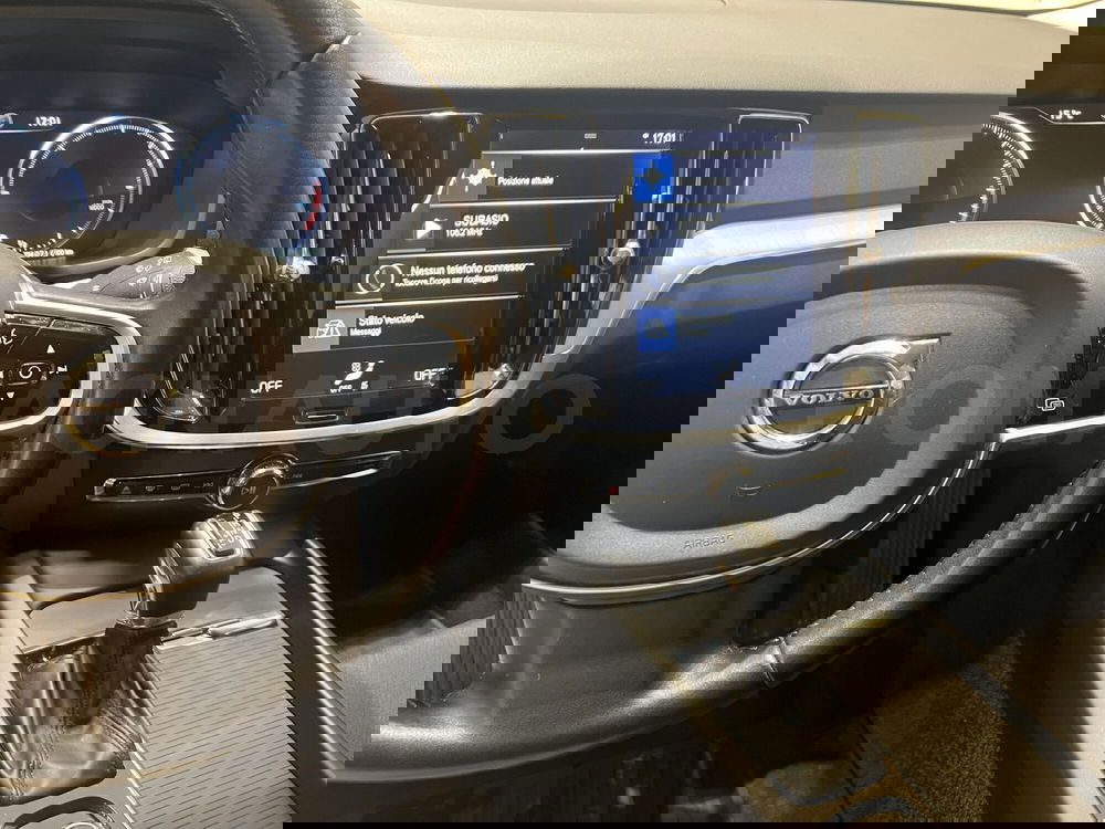 Volvo V60 Cross Country usata a Forlì-Cesena (19)