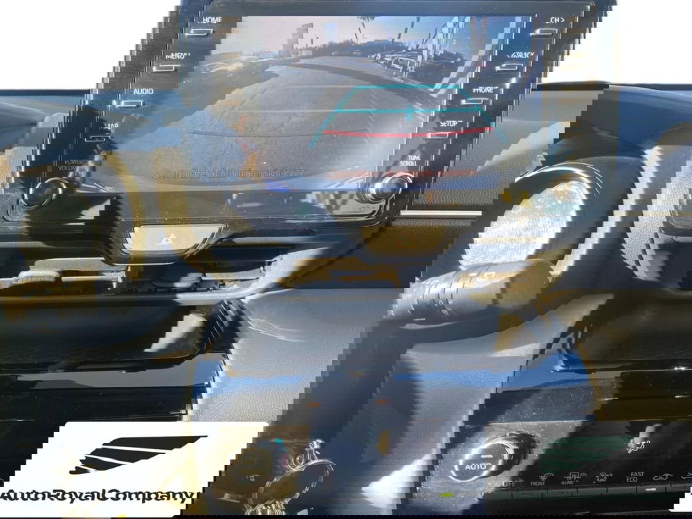 Toyota Yaris Cross usata a Roma (11)