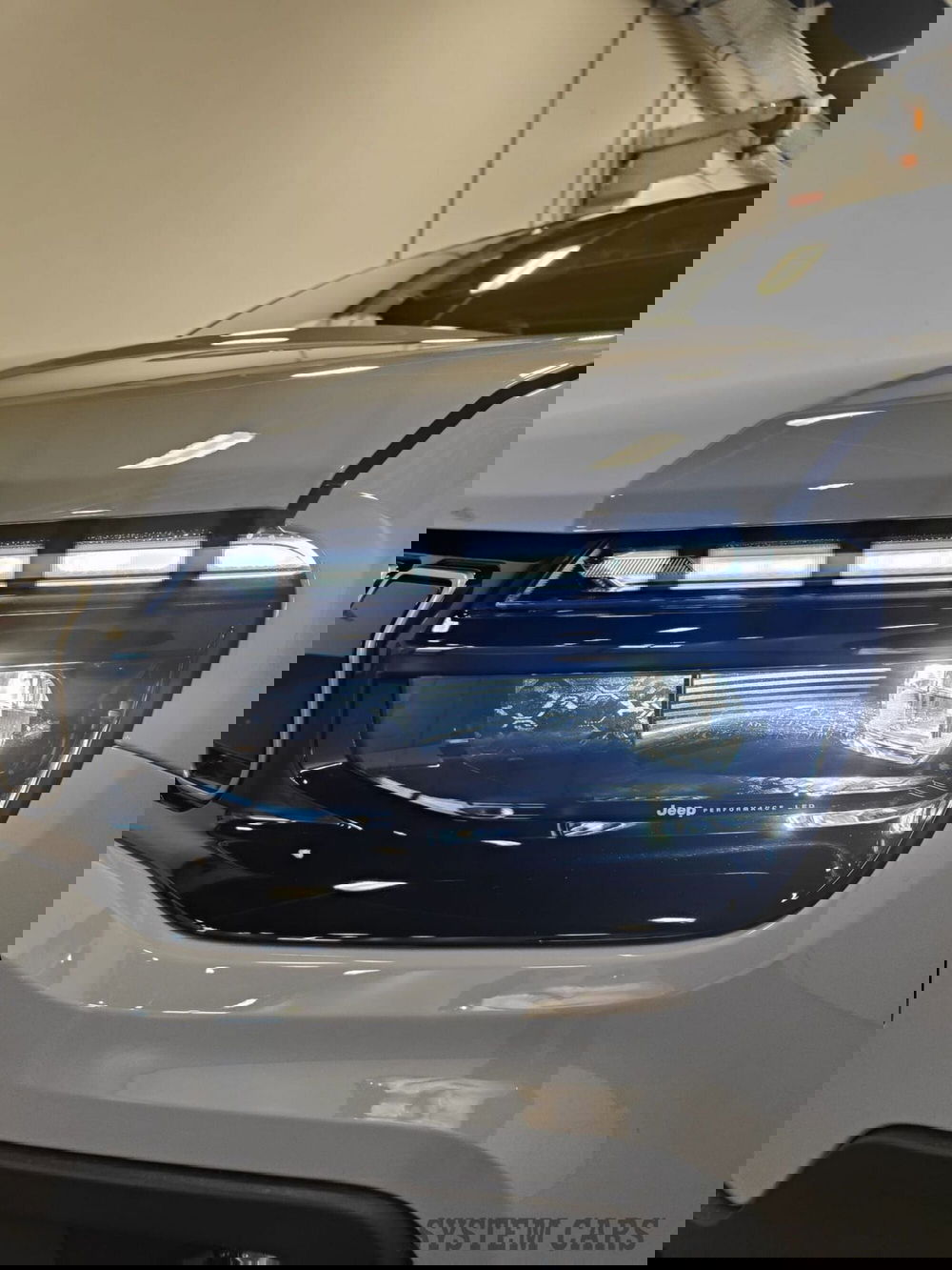 Jeep Avenger nuova a Varese (3)