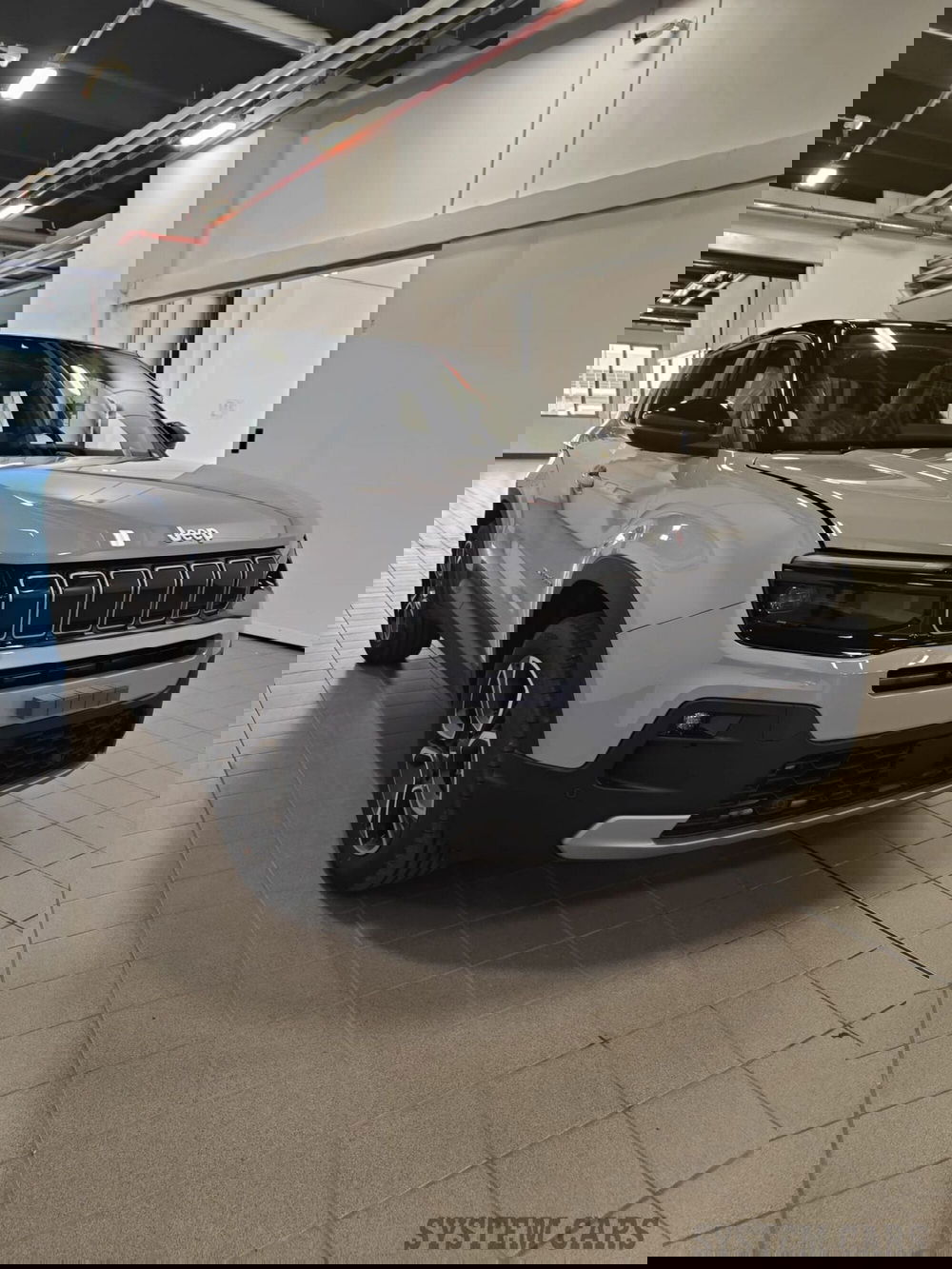 Jeep Avenger nuova a Varese (4)