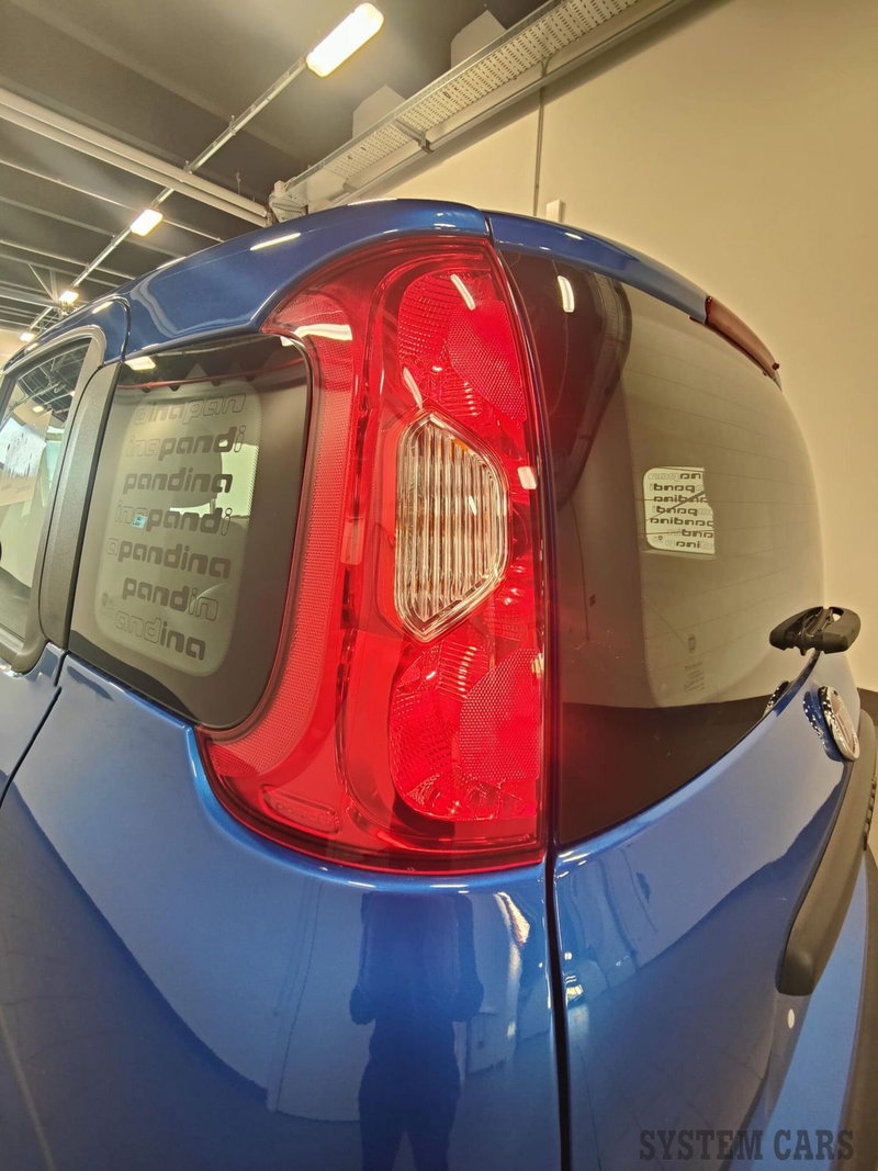 Fiat Panda Cross nuova a Varese (12)