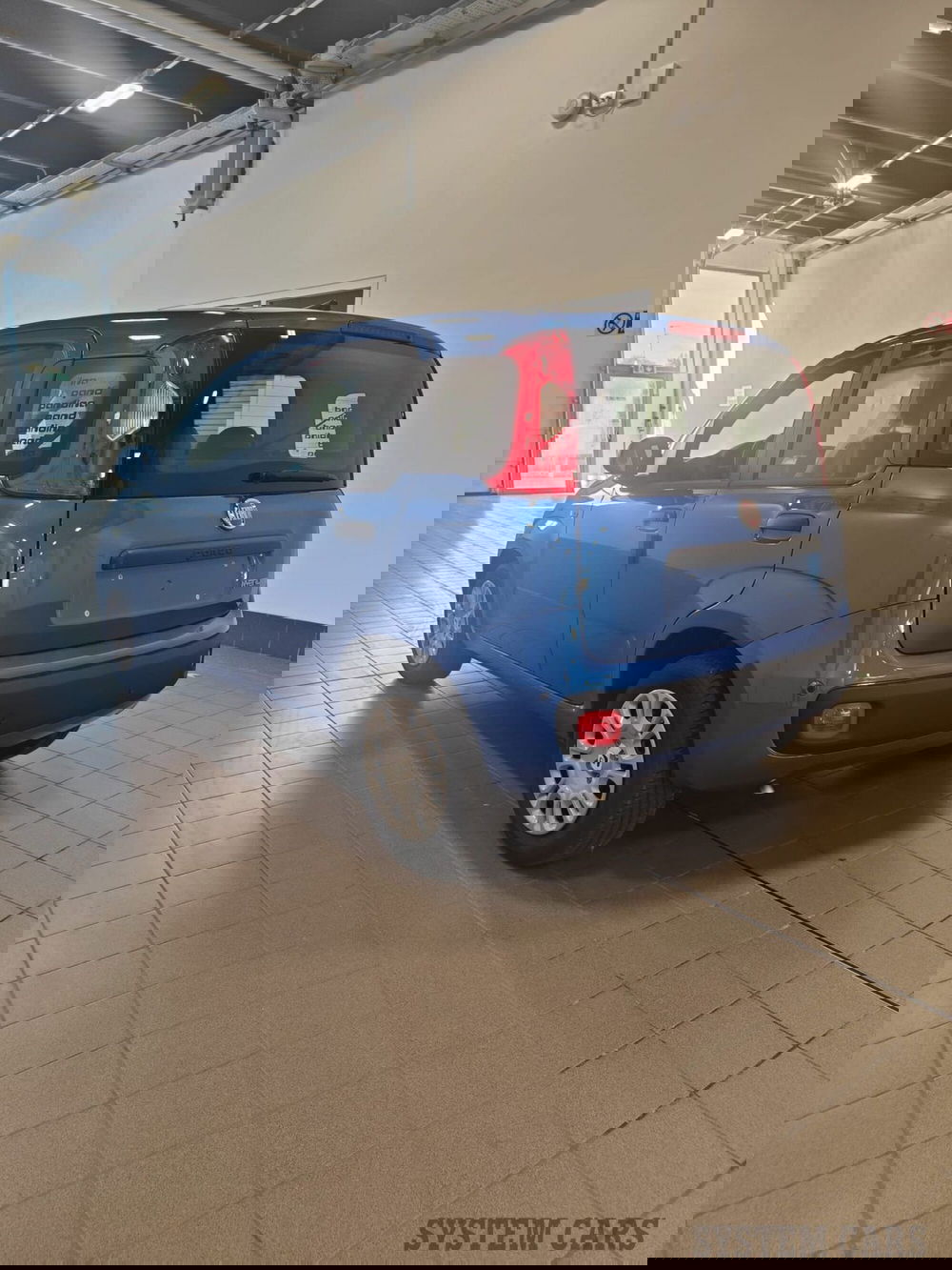 Fiat Panda Cross nuova a Varese (2)