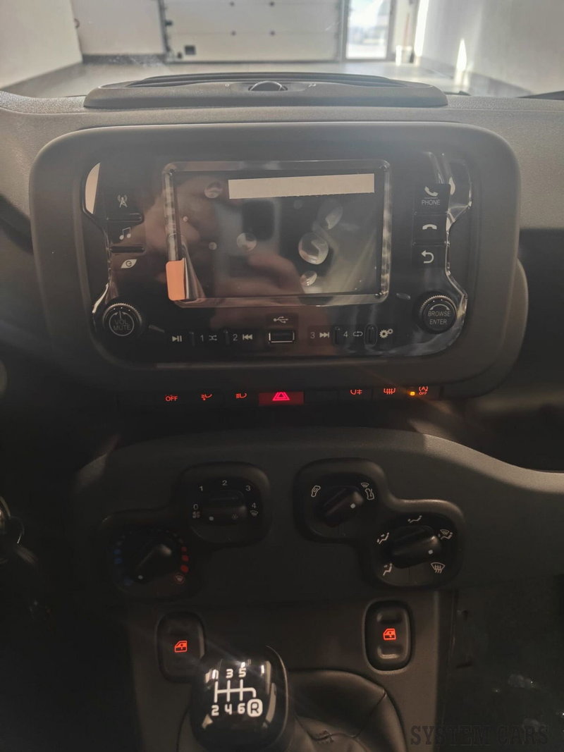 Fiat Panda Cross nuova a Varese (9)
