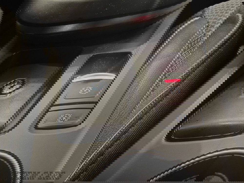 Renault Arkana usata a Varese (20)