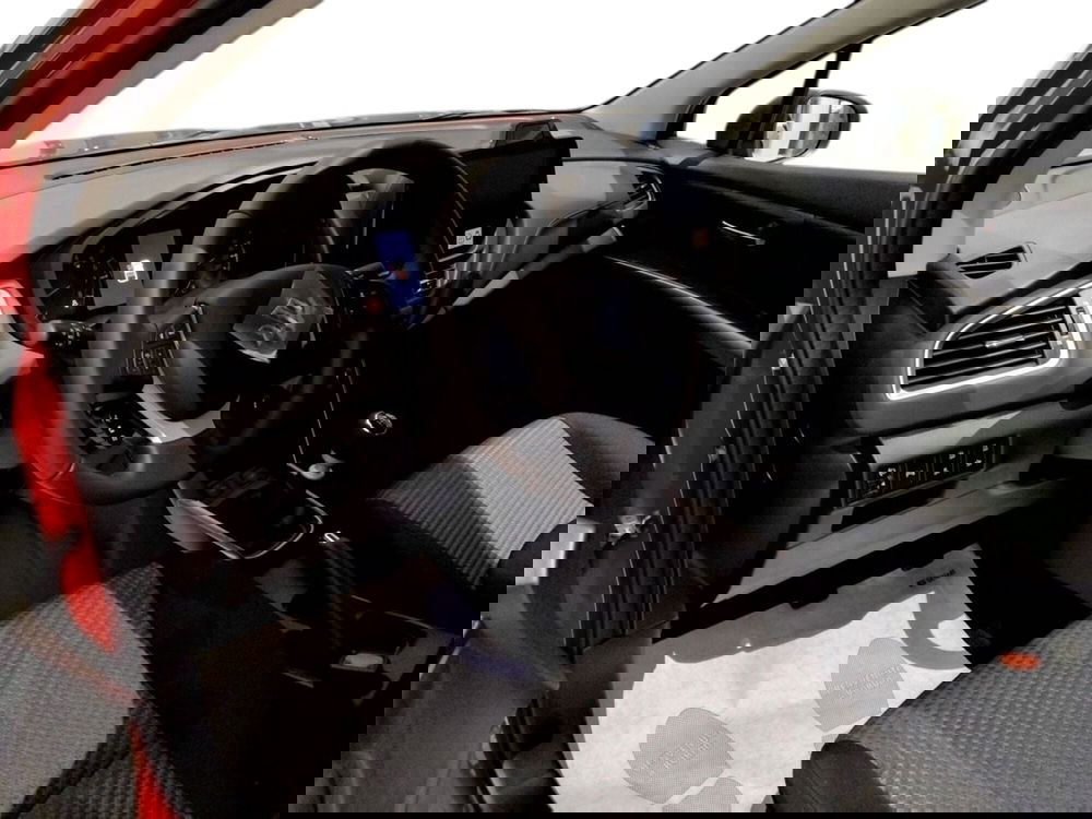 Suzuki S-Cross nuova a Milano (6)