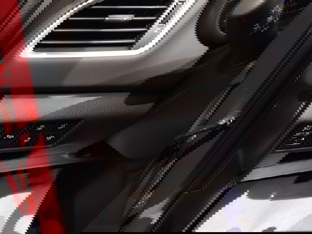 Suzuki S-Cross nuova a Milano (7)