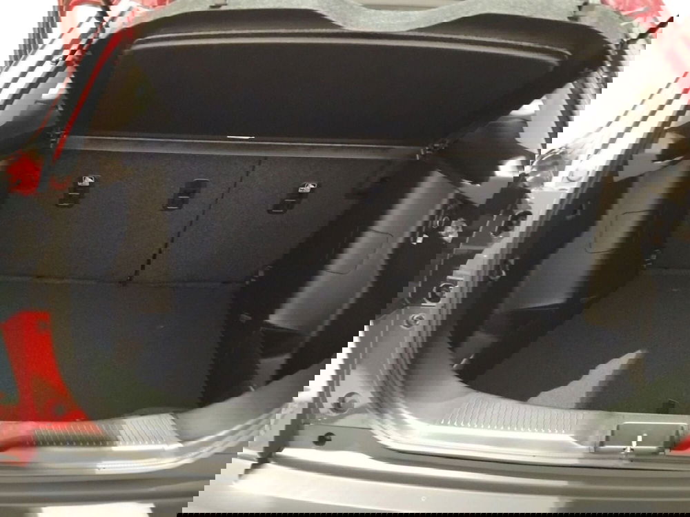 Suzuki S-Cross nuova a Milano (8)