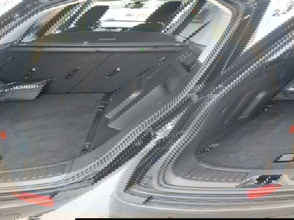 Land Rover Discovery Sport usata a Modena (10)