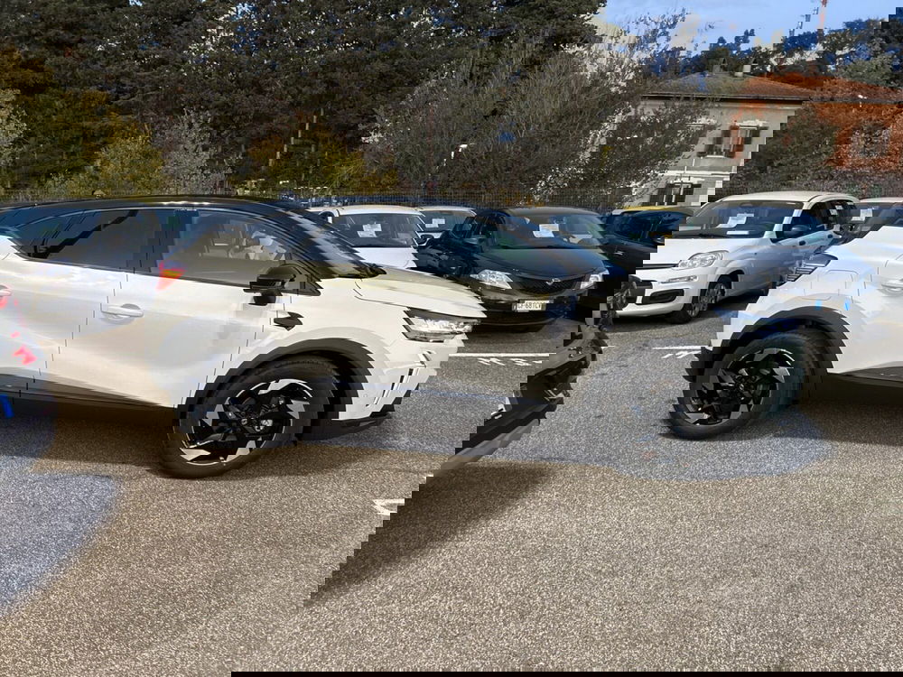 Renault Captur nuova a Latina (6)