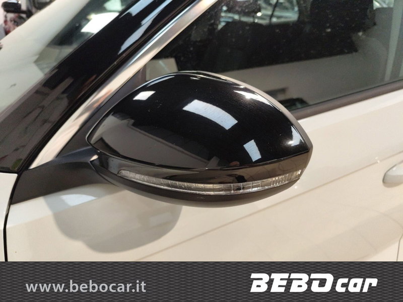 Volkswagen T-Roc usata a Torino (11)