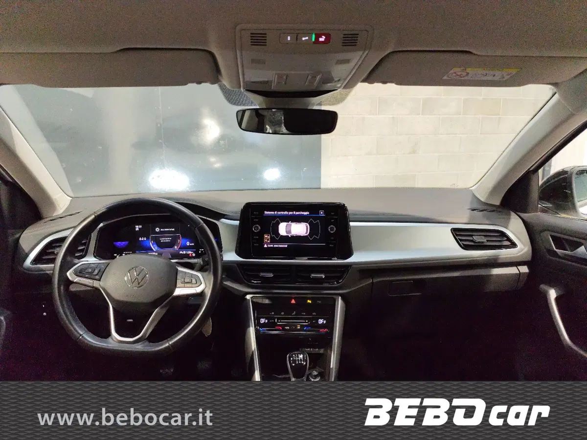 Volkswagen T-Roc usata a Torino (15)
