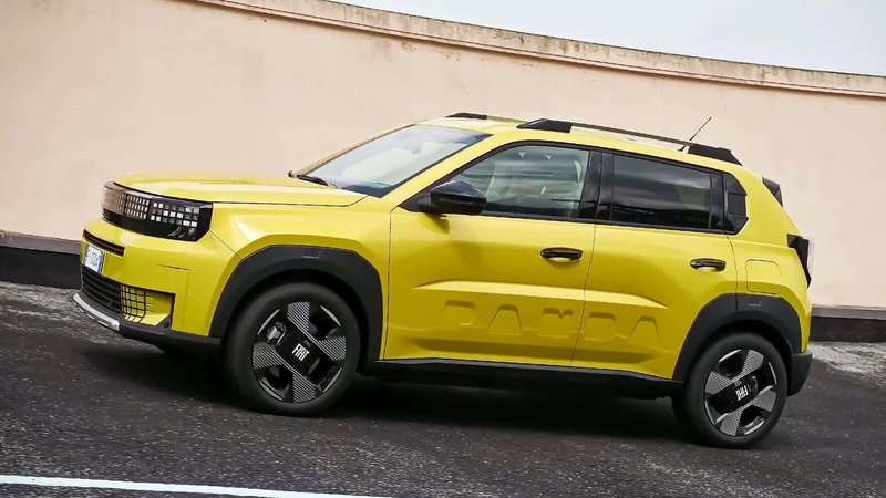 Fiat Grande Panda nuova a Caserta (2)