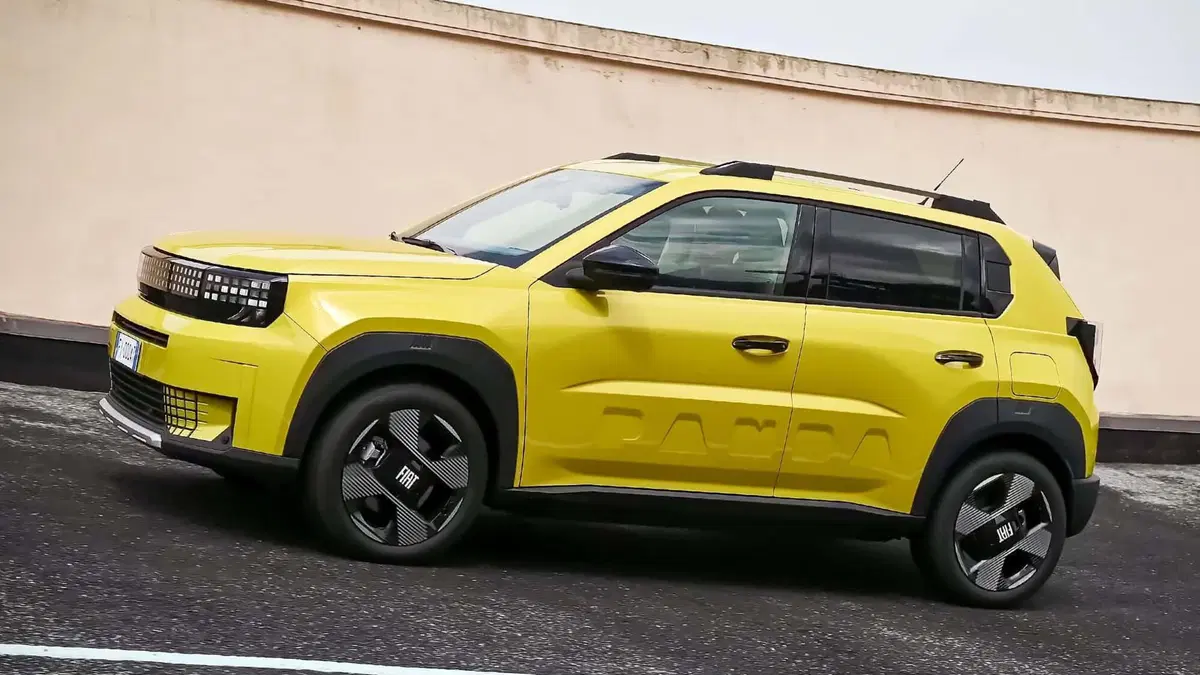 Fiat Grande Panda nuova a Caserta (2)