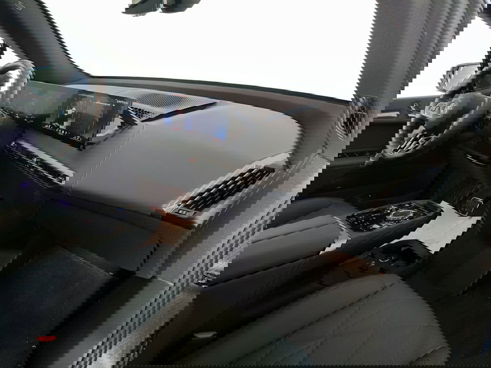 BMW iX usata a Ascoli Piceno (11)