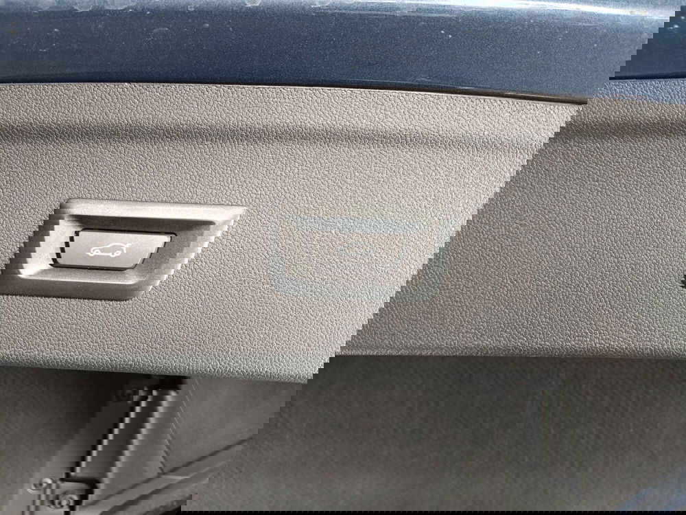 BMW iX usata a Ascoli Piceno (19)