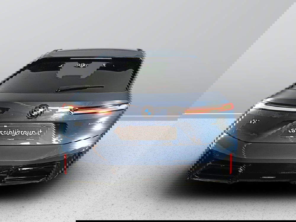 BMW iX usata a Ascoli Piceno (5)