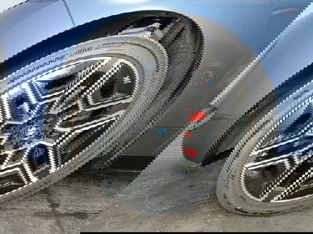 BMW iX usata a Ascoli Piceno (7)