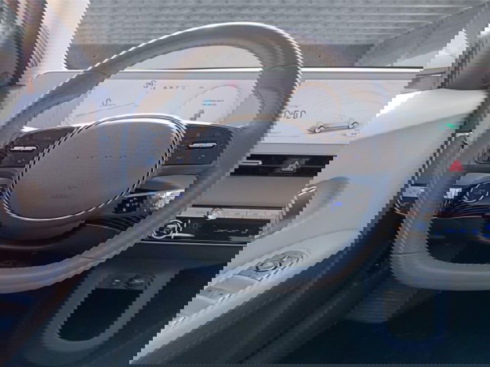 Hyundai Ioniq 5 usata a Bari (13)