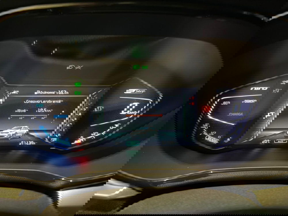 Kia Niro usata a Napoli (11)