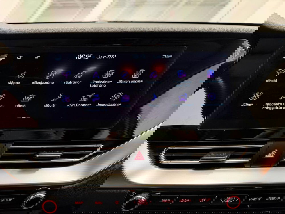 Kia Niro usata a Napoli (12)