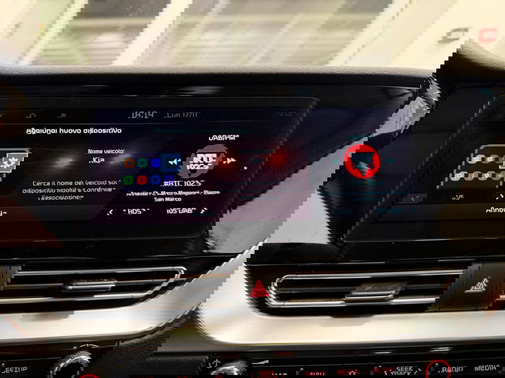 Kia Niro usata a Napoli (13)