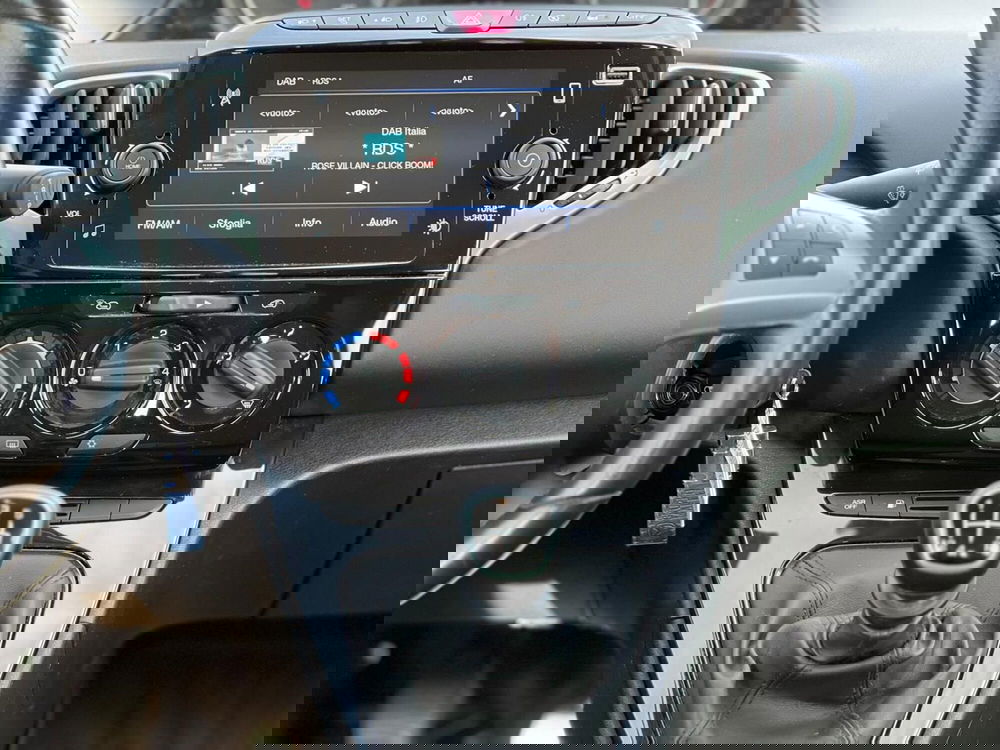 Lancia Ypsilon usata a Matera (16)